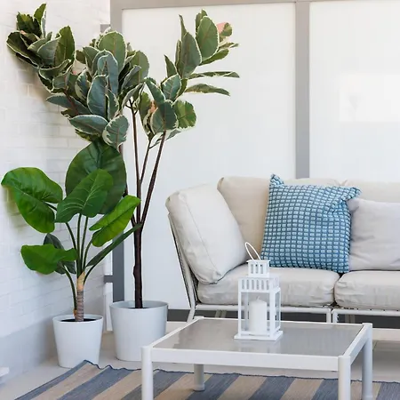 Ranhomes Apartment *