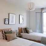 Ranhomes شقة