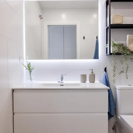 Ranhomes Apartament *